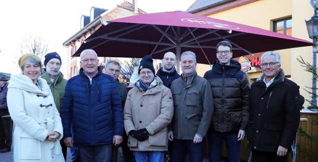 v.l.: Alexandra Ballweg, Peter Schramm, Manfred helfrich, Manfred Mihm, Torsten Schmitt, Johannes Metz, Torsten Raab, Sebastian Müller und Hermann Müller.